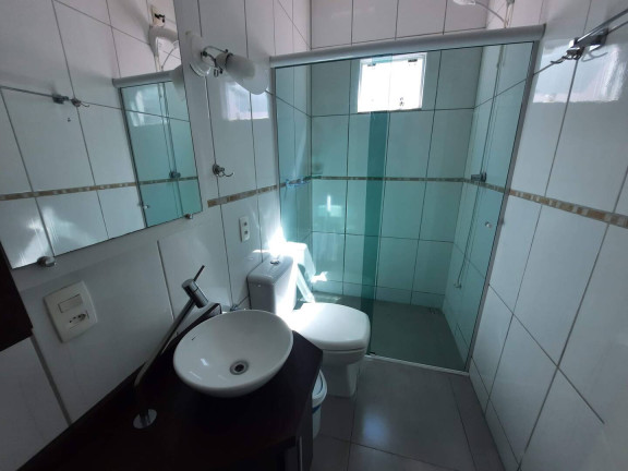 Imagem Casa com 3 Quartos para Temporada, em Bombas - Bombinhas Imagem Casa com 3 Quartos para Temporada, em Bombas - Bombinhas