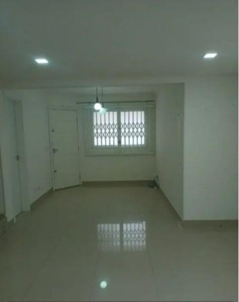 Imagem Casa com 3 Quartos à Venda, 130 m² em Santa Cândida - Curitiba