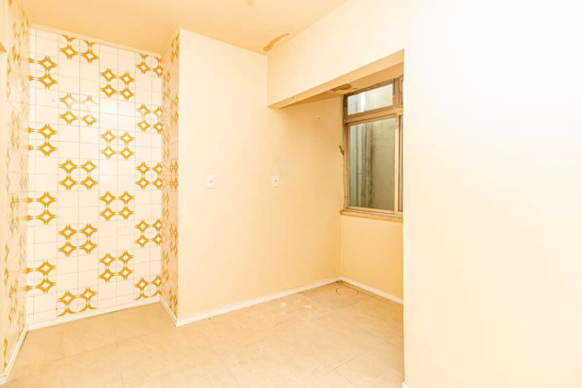 Imagem Apartamento com 2 Quartos à Venda, 78 m² em Santana - Porto Alegre