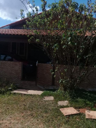 Imagem Chácara com 3 Quartos à Venda, 3.098 m² em Parque Dos Pinheiros - Botucatu
