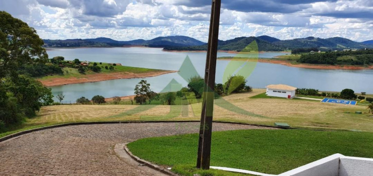 Imagem Chácara com 10 Quartos à Venda, 125.000 m² em Piracaia - Piracaia Imagem Chácara com 10 Quartos à Venda, 125.000 m² em Piracaia - Piracaia