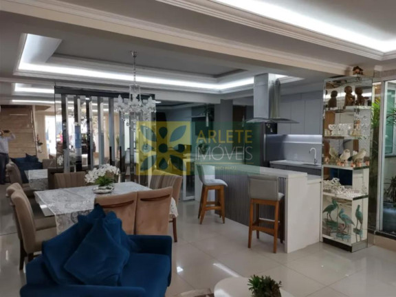 Imagem Sobrado com 3 Quartos à Venda, 191 m² em Balneário Perequê - Porto Belo