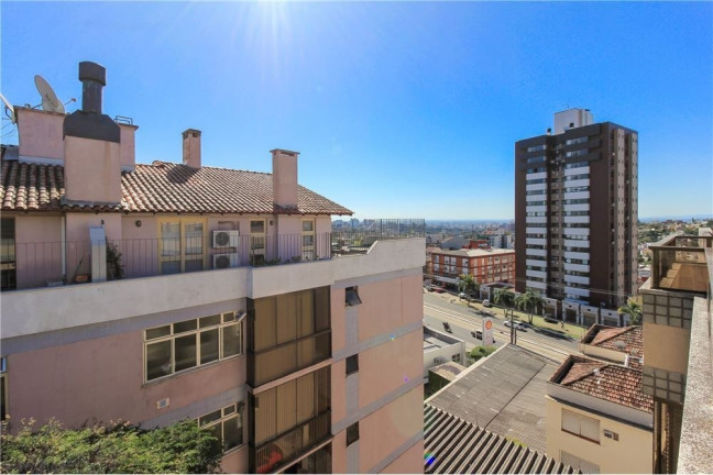 Imagem Imóvel com 2 Quartos à Venda, 151 m² em Bom Jesus - Porto Alegre Imagem Imóvel com 2 Quartos à Venda, 151 m² em Bom Jesus - Porto Alegre