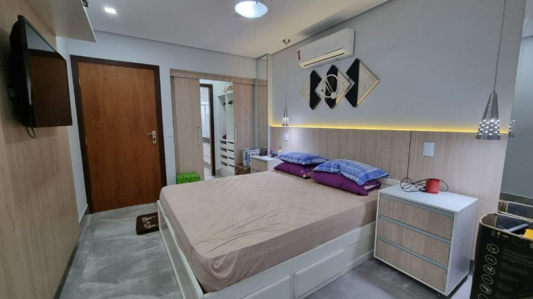 Imagem Apartamento com 4 Quartos à Venda, 130 m² em Pitangueiras - Guarujá Imagem Apartamento com 4 Quartos à Venda, 130 m² em Pitangueiras - Guarujá