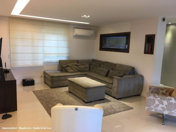 Imagem Casa com 4 Quartos à Venda, 260 m² em Recreio Dos Bandeirantes - Rio De Janeiro