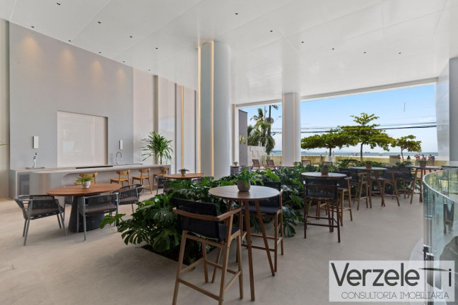 Imagem Apartamento com 4 Quartos à Venda, 196 m² em Centro - Balneário Camboriú