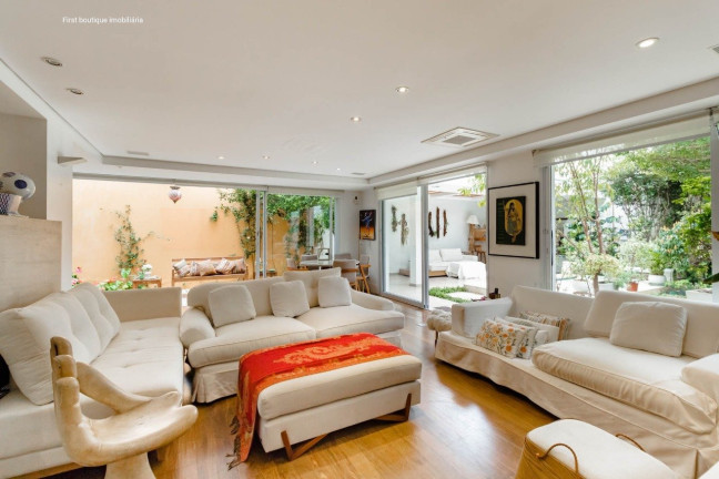 Imagem Casa com 4 Quartos à Venda, 408 m² em Jardim Europa - São Paulo