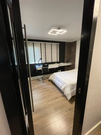 Imagem Imóvel com 4 Quartos à Venda, 247 m² em Aclimação - São Paulo Imagem Imóvel com 4 Quartos à Venda, 247 m² em Aclimação - São Paulo