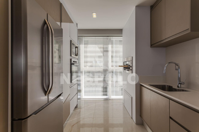 Imagem Apartamento à Venda, 167 m² em Centro - Balneario Camboriu Imagem Apartamento à Venda, 167 m² em Centro - Balneario Camboriu
