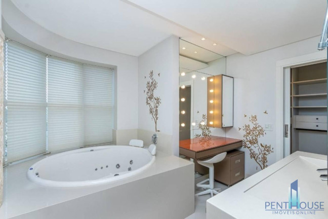 Imagem Apartamento com 4 Quartos à Venda, 237 m² em Centro - Balneário Camboriú