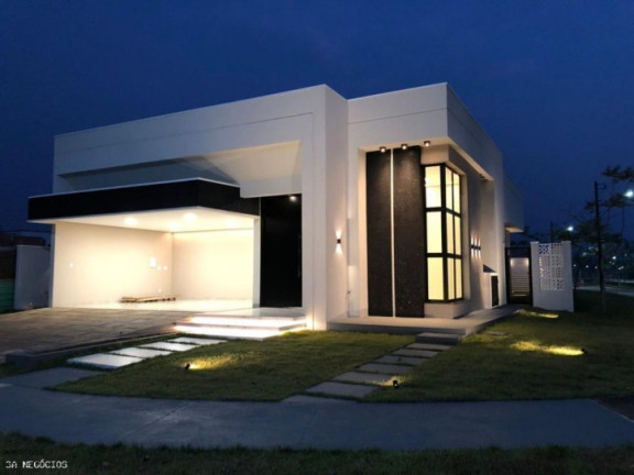 Casa de Condomínio com 3 Quartos à Venda, 230 m² em Eldorado - Porto Velho