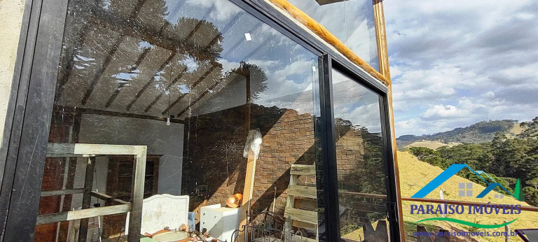 Imagem Casa com 1 Quarto à Venda, 6 m² em Centro - Gonçalves Imagem Casa com 1 Quarto à Venda, 6 m² em Centro - Gonçalves