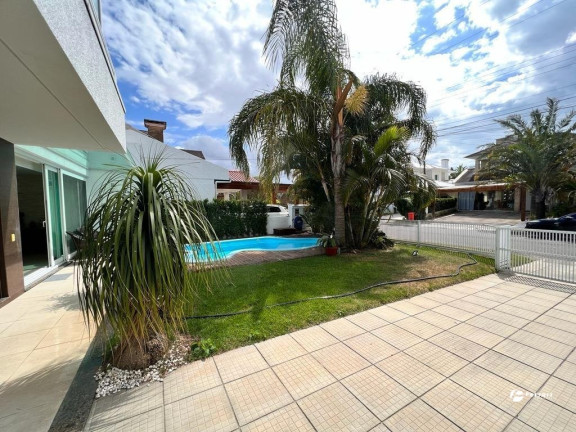 Imagem Casa de Condomínio com 4 Quartos à Venda, 250 m² em Zona Nova - Capão Da Canoa