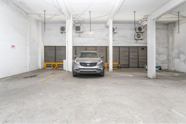 Imagem Sala Comercial à Venda, 57 m² em Petrópolis - Porto Alegre Imagem Sala Comercial à Venda, 57 m² em Petrópolis - Porto Alegre