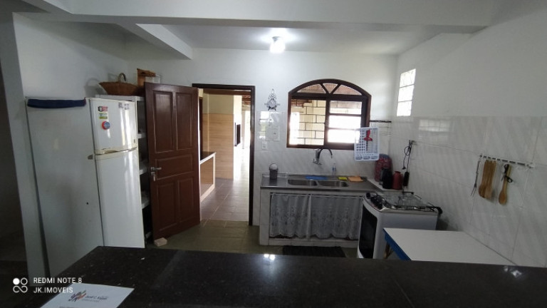 Imagem Sobrado com 5 Quartos para Temporada, 269 m² em Barra Do Saí - Itapoá Imagem Sobrado com 5 Quartos para Temporada, 269 m² em Barra Do Saí - Itapoá