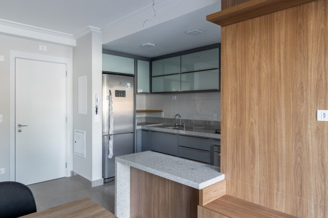 Imagem Apartamento com 2 Quartos à Venda, 63 m² em água Verde - Curitiba Imagem Apartamento com 2 Quartos à Venda, 63 m² em água Verde - Curitiba