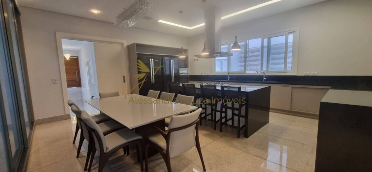 Imagem Casa com 4 Quartos à Venda, 490 m² em Centro Comercial Jubran - Barueri Imagem Casa com 4 Quartos à Venda, 490 m² em Centro Comercial Jubran - Barueri