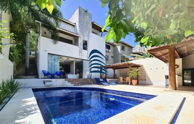 Casa com 4 Quartos à Venda, 266 m² em Horto Florestal - Salvador