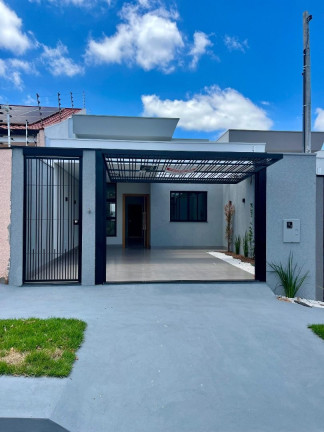 Casa com 3 Quartos à Venda, 82 m² em Parque Das Laranjeiras - Maringa