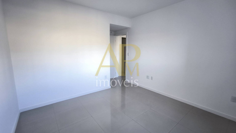 Imagem Apartamento com 2 Quartos à Venda, 75 m² em Barreiros - São José