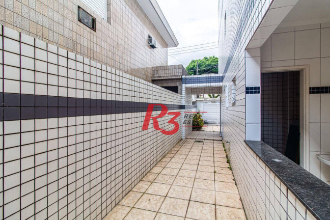 Imagem Casa com 3 Quartos à Venda, 180 m² em Boqueirão - Santos Imagem Casa com 3 Quartos à Venda, 180 m² em Boqueirão - Santos