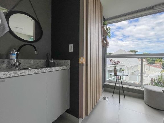 Imagem Imóvel com 2 Quartos à Venda, 74 m² em água Verde - Curitiba Imagem Imóvel com 2 Quartos à Venda, 74 m² em água Verde - Curitiba