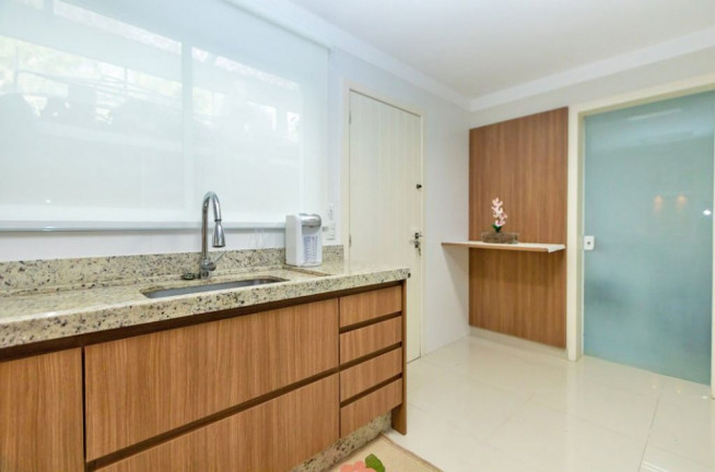 Imagem Sobrado com 3 Quartos à Venda, 154 m² em Atuba - Curitiba Imagem Sobrado com 3 Quartos à Venda, 154 m² em Atuba - Curitiba