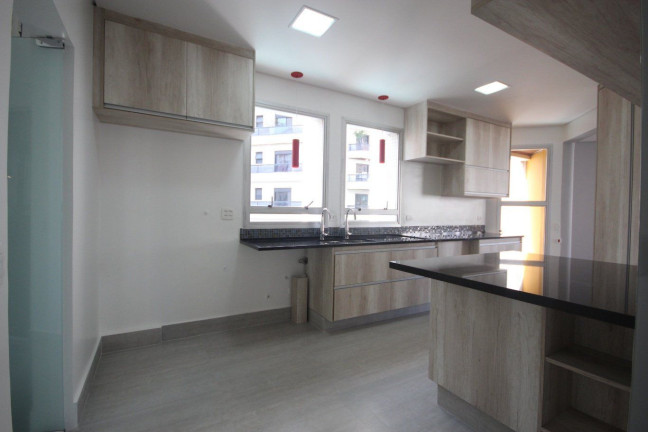 Imagem Apartamento com 3 Quartos à Venda ou Locação, 245 m² em Moema - São Paulo