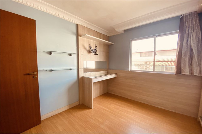Imagem Imóvel com 3 Quartos à Venda, em Barreiros - São José Imagem Imóvel com 3 Quartos à Venda, em Barreiros - São José