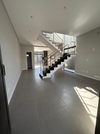 Imagem Casa com 3 Quartos à Venda, 162 m² em Ingleses Do Rio Vermelho - Florianópolis Imagem Casa com 3 Quartos à Venda, 162 m² em Ingleses Do Rio Vermelho - Florianópolis