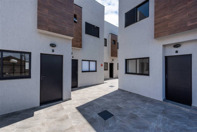 Imagem Casa com 2 Quartos à Venda, 98 m² em Vila Anhanguera - Mongagua