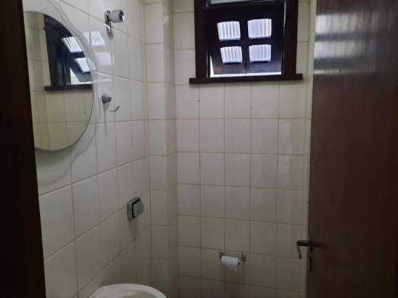 Imagem Casa com 3 Quartos à Venda, 186 m² em Xaxim - Curitiba Imagem Casa com 3 Quartos à Venda, 186 m² em Xaxim - Curitiba