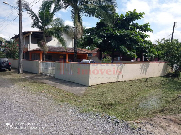 Imagem Sobrado com 5 Quartos à Venda, 360 m² em Cambiju - Itapoá Imagem Sobrado com 5 Quartos à Venda, 360 m² em Cambiju - Itapoá