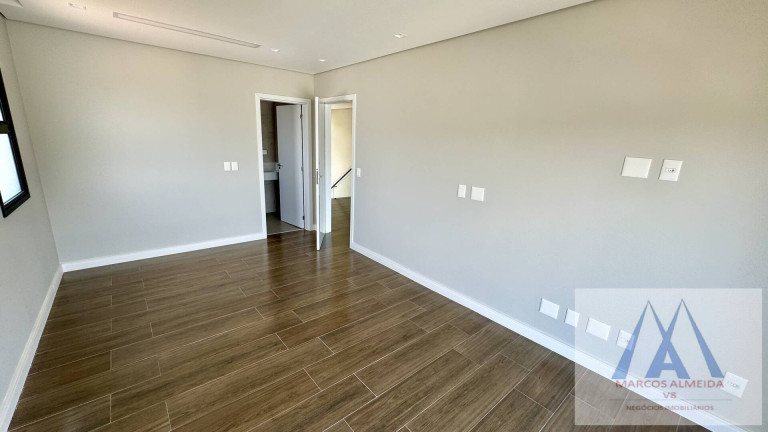 Imagem Casa de Condomínio com 3 Quartos à Venda, 250 m² em Fazenda Rodeio - Mogi Das Cruzes Imagem Casa de Condomínio com 3 Quartos à Venda, 250 m² em Fazenda Rodeio - Mogi Das Cruzes