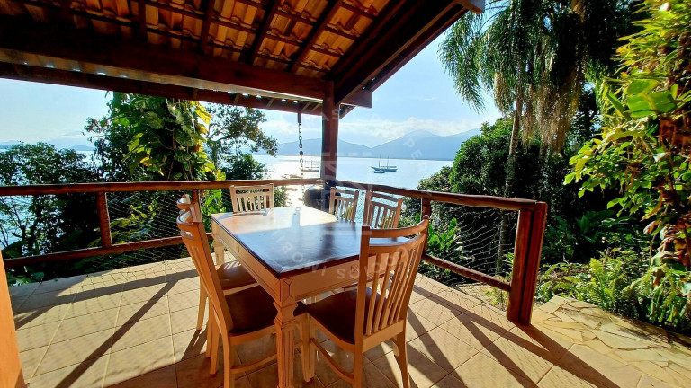 Imagem Casa com 3 Quartos à Venda, 160 m² em Vila Picinguaba - Ubatuba Imagem Casa com 3 Quartos à Venda, 160 m² em Vila Picinguaba - Ubatuba
