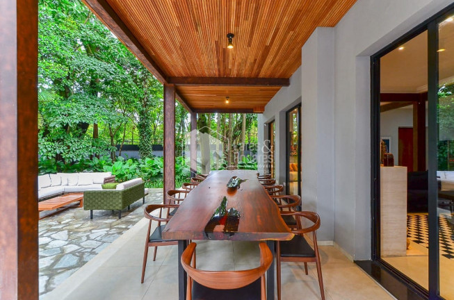 Imagem Casa com 4 Quartos à Venda, 1.117 m² em Jardim América - São Paulo Imagem Casa com 4 Quartos à Venda, 1.117 m² em Jardim América - São Paulo