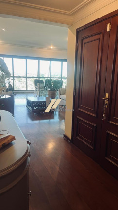 Imagem Imóvel com 4 Quartos à Venda, 415 m² em Cambuí - Campinas