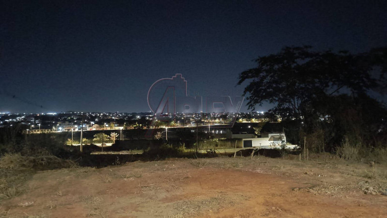 Imagem Terreno à Venda, 435 m² em Guaruja - Montes Claros Imagem Terreno à Venda, 435 m² em Guaruja - Montes Claros