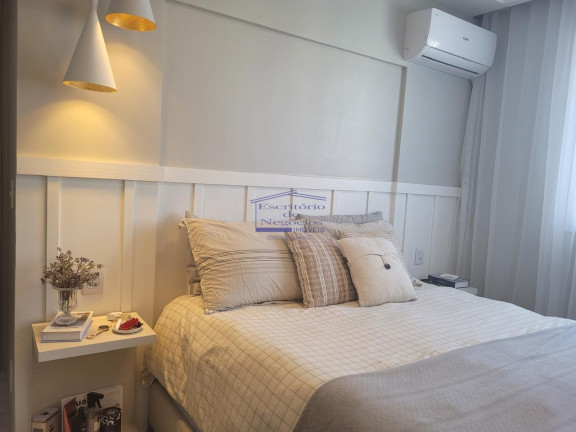 Imóvel com 2 Quartos à Venda, 56 m² em Cavalhada - Porto Alegre