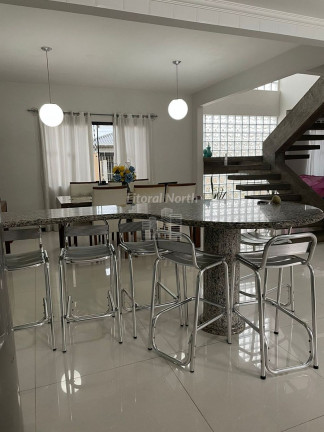 Imagem Sobrado com 4 Quartos à Venda, 286 m² em São Judas - Itajaí Imagem Sobrado com 4 Quartos à Venda, 286 m² em São Judas - Itajaí