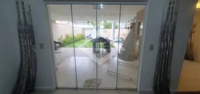 Imagem Casa com 4 Quartos para Alugar, 300 m² em Recreio Dos Bandeirantes - Rio De Janeiro