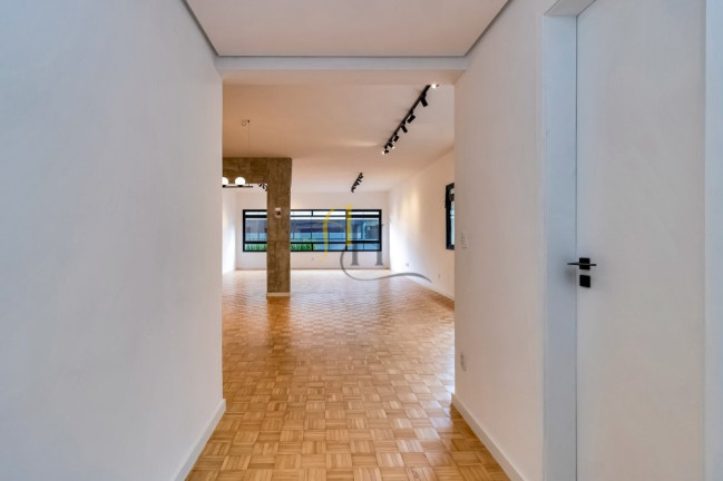 Imagem Apartamento com 3 Quartos à Venda, 220 m² em Cerqueira César - São Paulo