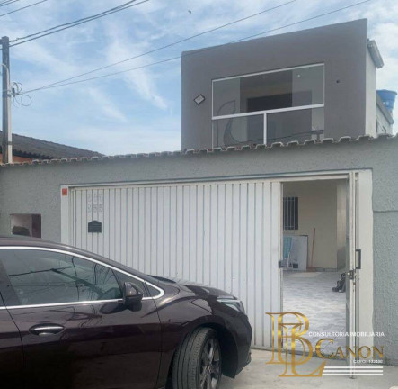 Sobrado com 4 Quartos à Venda,  em Jardim Suarão - Itanhaém
