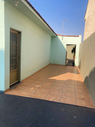 Imagem Casa com 2 Quartos à Venda, 360 m² em Vila Sandano - Ourinhos Imagem Casa com 2 Quartos à Venda, 360 m² em Vila Sandano - Ourinhos