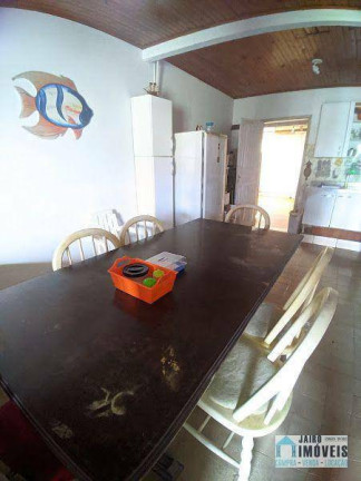 Imagem Casa com 9 Quartos à Venda, 360 m² em Centro - Balneário Pinhal Imagem Casa com 9 Quartos à Venda, 360 m² em Centro - Balneário Pinhal