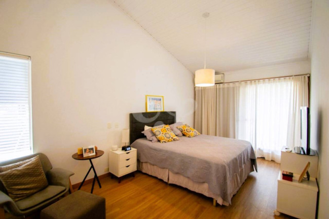 Imagem Casa de Condomínio com 4 Quartos à Venda, 430 m² em Alphaville - Barueri Imagem Casa de Condomínio com 4 Quartos à Venda, 430 m² em Alphaville - Barueri