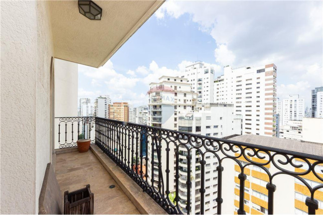 Imagem Apartamento com 4 Quartos à Venda, 275 m² em Higienopolis - São Paulo Imagem Apartamento com 4 Quartos à Venda, 275 m² em Higienopolis - São Paulo