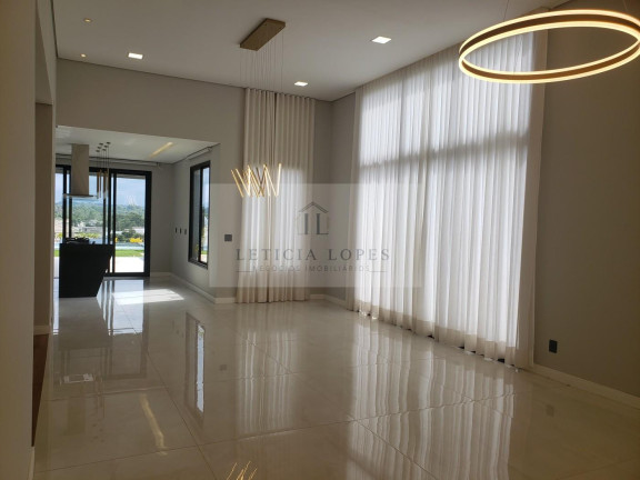 Imagem Casa com 3 Quartos à Venda, 460 m² em Medeiros - Jundiaí Imagem Casa com 3 Quartos à Venda, 460 m² em Medeiros - Jundiaí