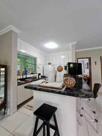 Imagem Casa com 2 Quartos à Venda, 2.400 m² em Tarumã-açu - Manaus Imagem Casa com 2 Quartos à Venda, 2.400 m² em Tarumã-açu - Manaus