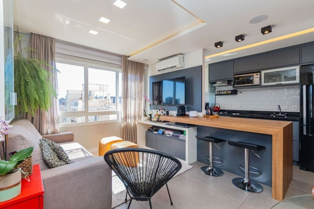 Imagem Apartamento com 2 Quartos à Venda, 56 m² em Menino Deus - Porto Alegre Imagem Apartamento com 2 Quartos à Venda, 56 m² em Menino Deus - Porto Alegre